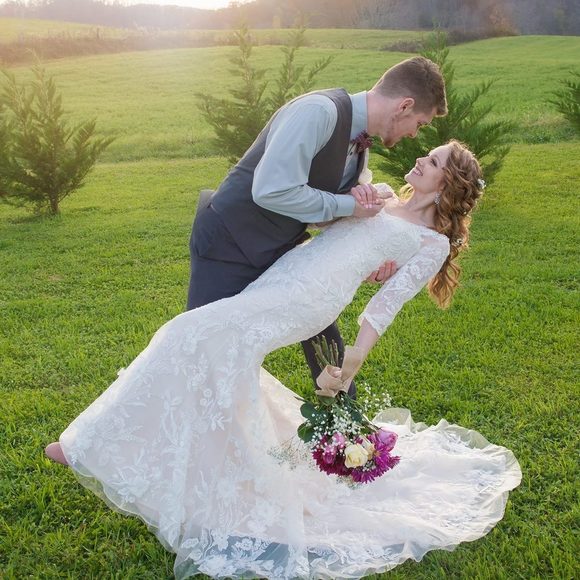 Meet your Posher, Lilly - Picture 1 of 1